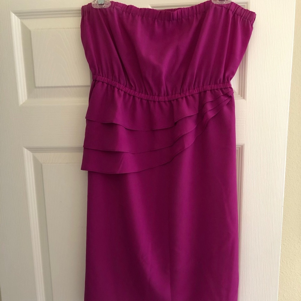 Mini magenta color dress